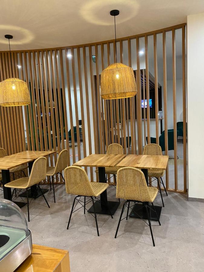Cit'Hotel Limoges Centre - Lion D'Or מראה חיצוני תמונה