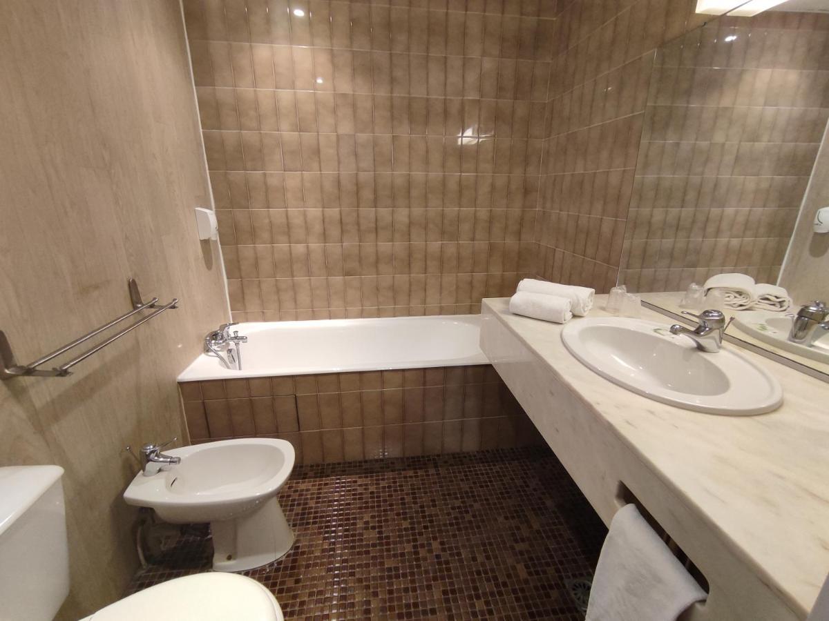 Cit'Hotel Limoges Centre - Lion D'Or מראה חיצוני תמונה